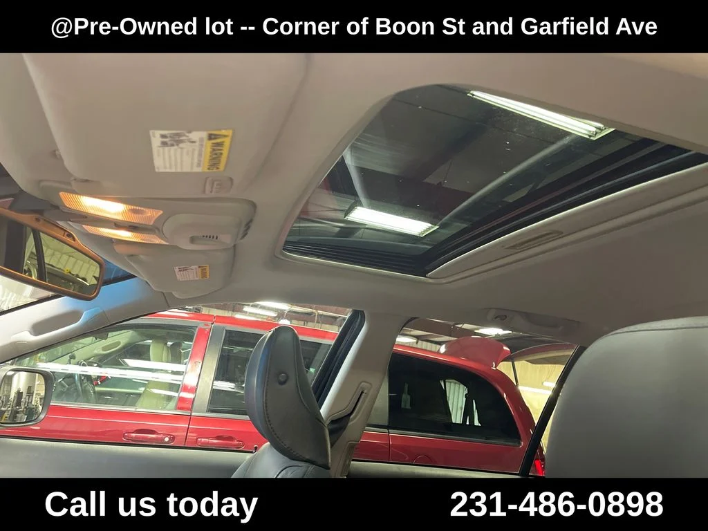 Used 2008 Black Volvo 3.2 image 12