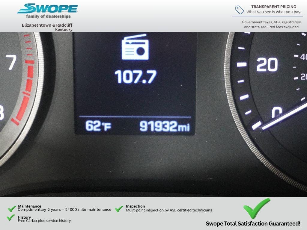 Used 2016 Ash Black Hyundai SE image 18