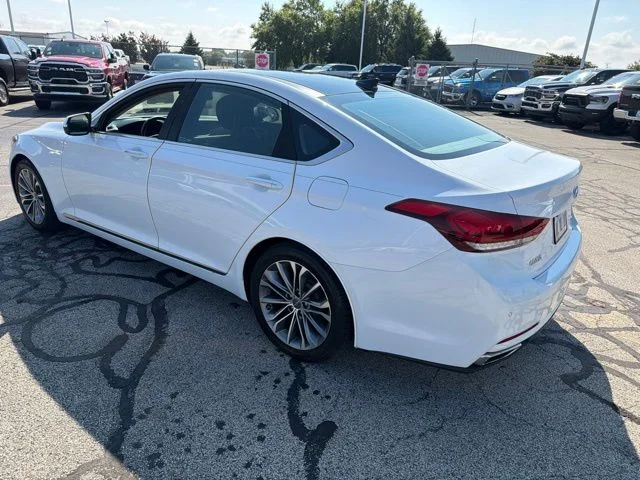 Used 2015 White Hyundai 3.8 image 6