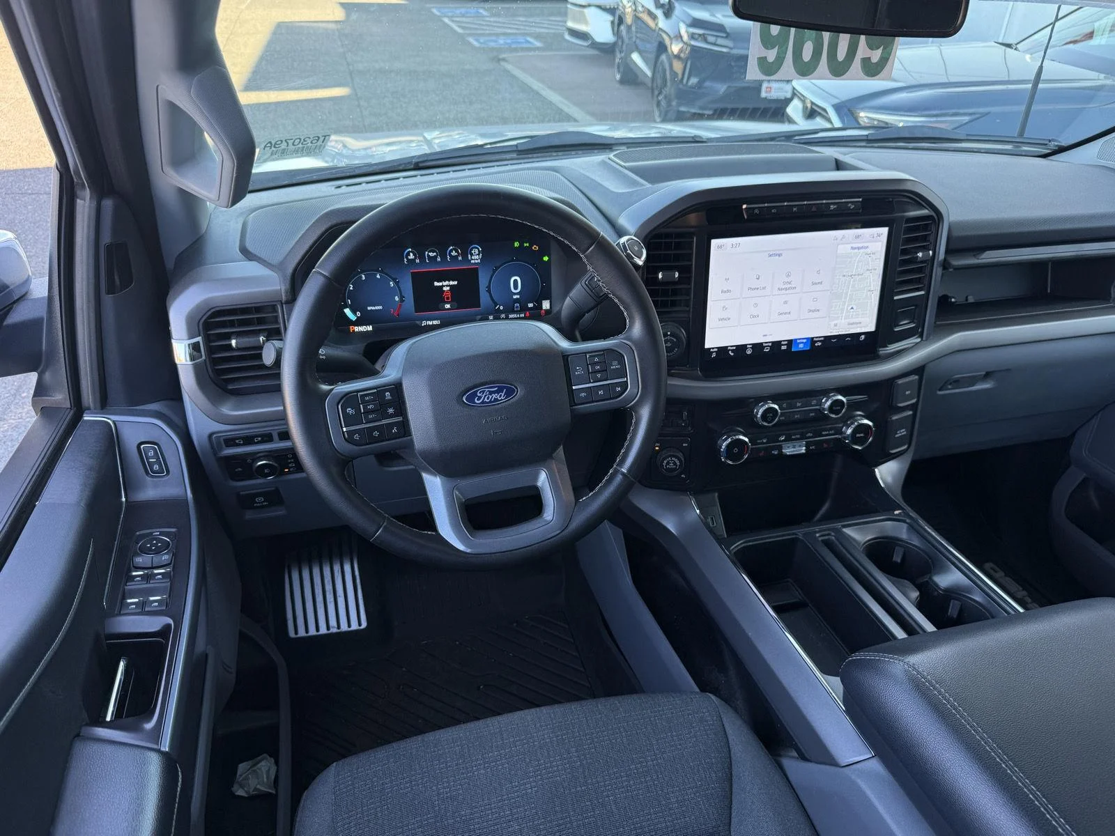 Used 2024 Avalanche Ford XLT image 15