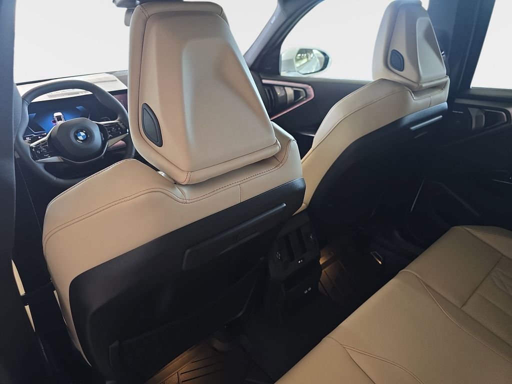New 2026 Alpine White BMW 30 xDrive image 11