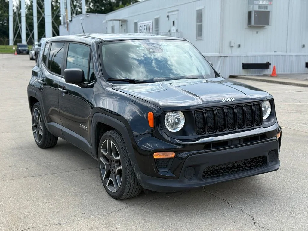 Used 2021 Black Jeep Sport image 4