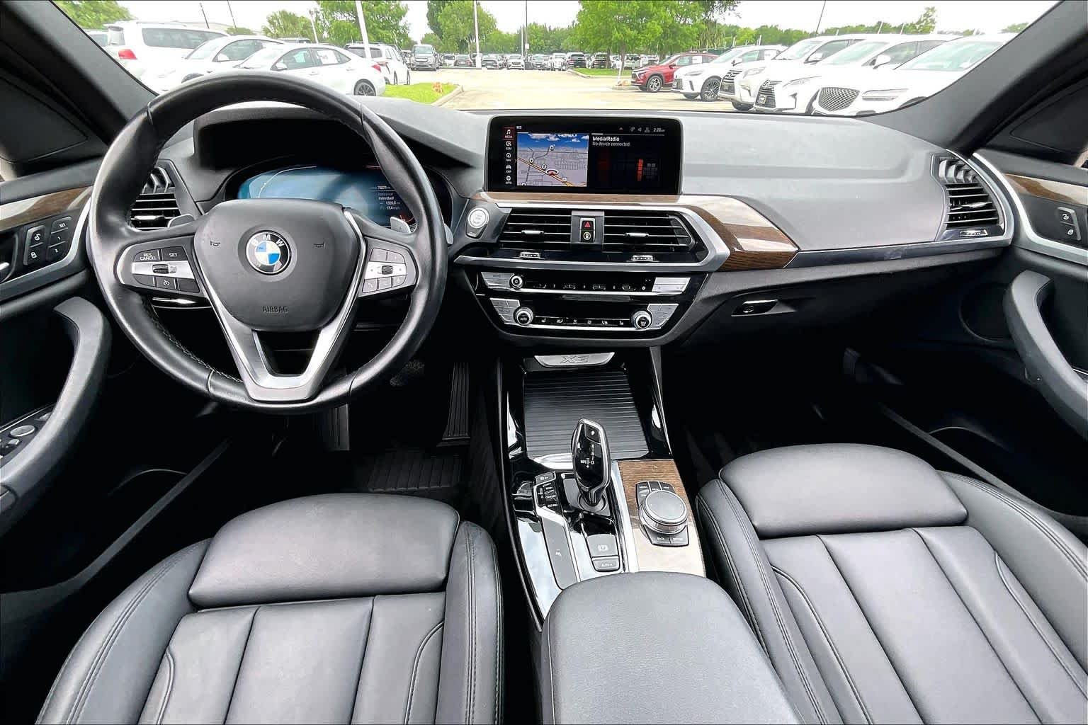 Used 2020 Jet Black BMW sDrive30i image 14