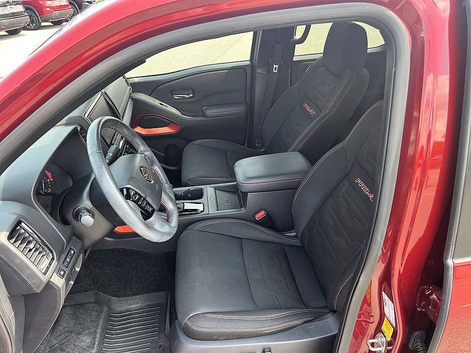 Certified Used 2022 Cardinal Red Tricoat Nissan PRO-4X image 13