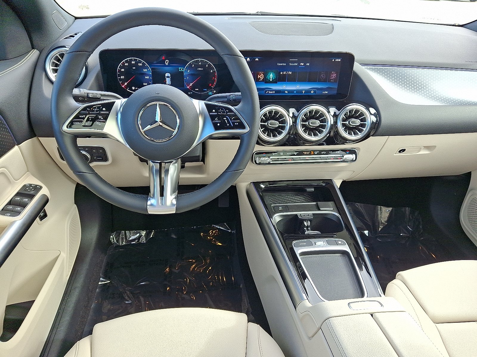 Certified Used 2025 Night Black - 696 Mercedes-Benz 4MATIC® image 11