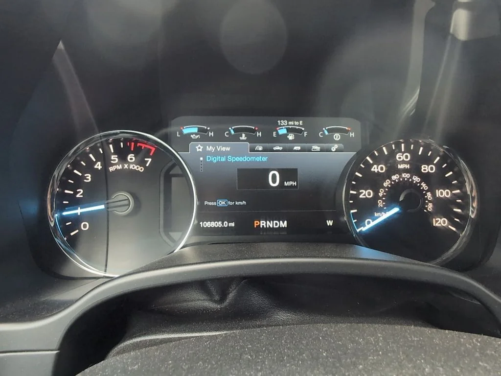 Used 2019 Oxford White Ford Lariat image 11