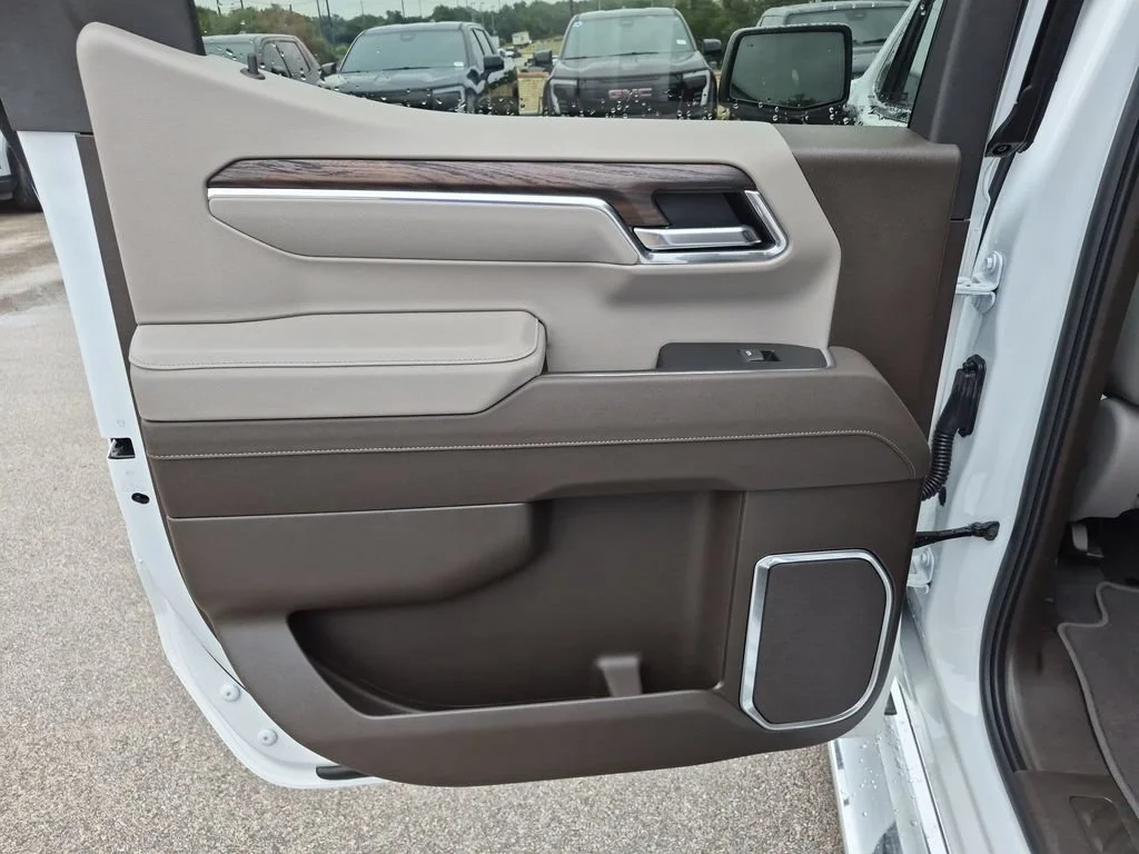 New 2026 Summit White GMC SLT image 36