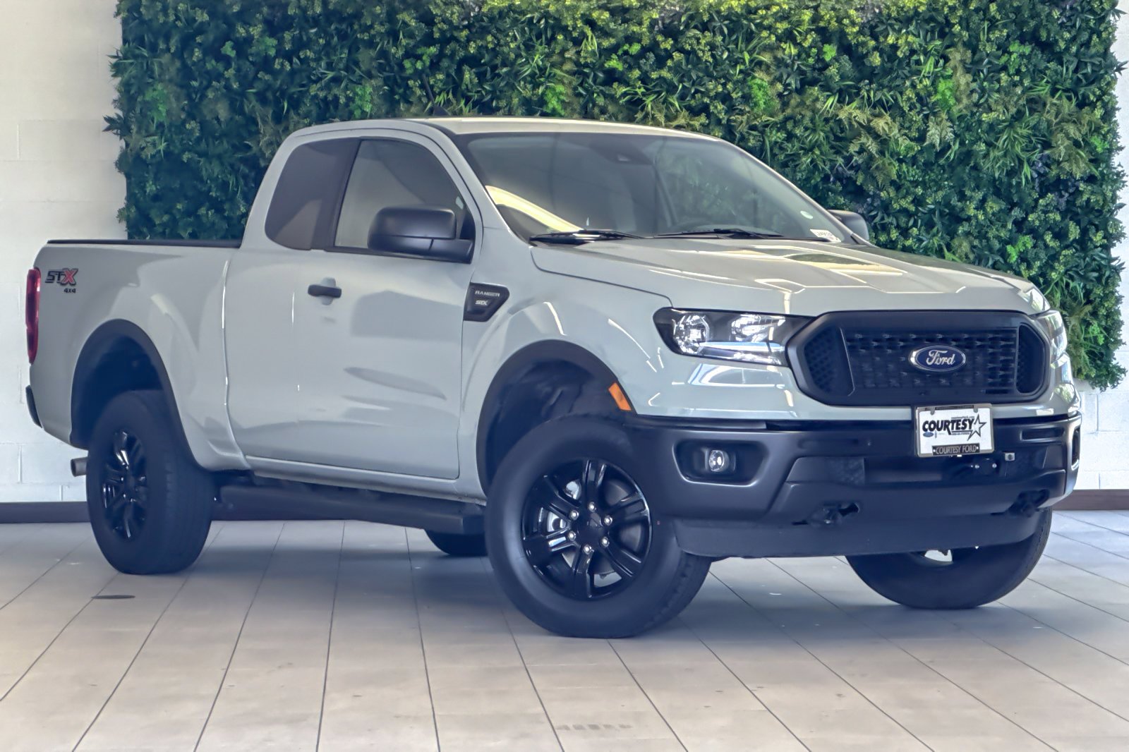 2022 Ford Ranger XL 4x4 SuperCab 6' Box's photo