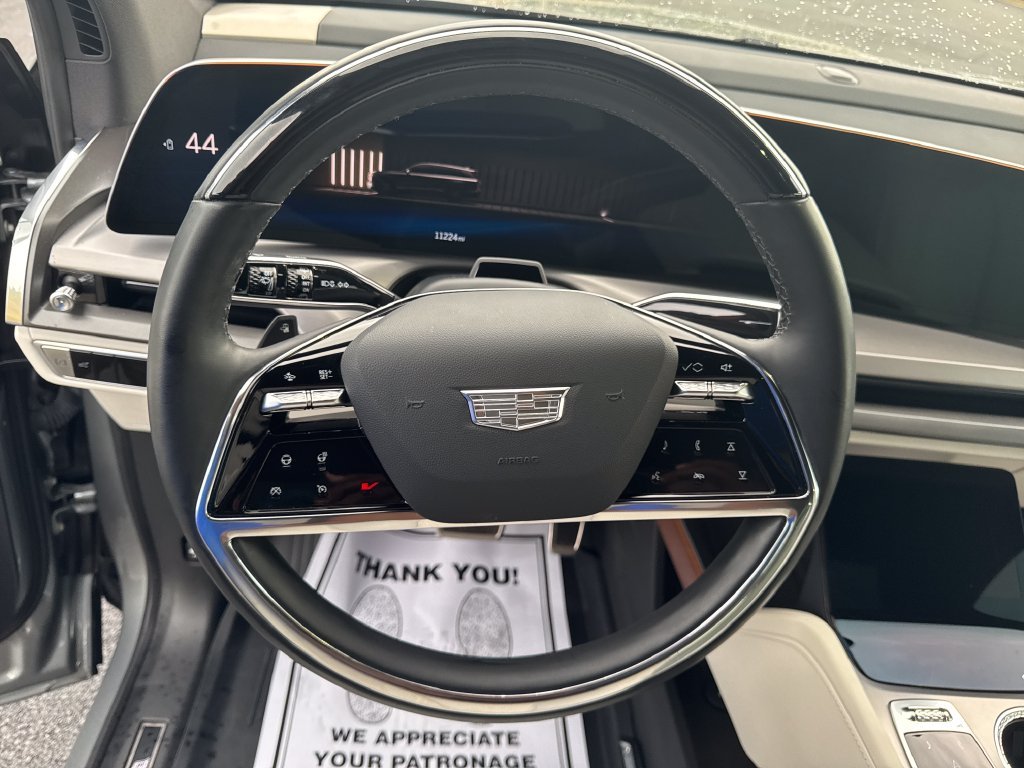 Used 2026 Silver Cadillac Luxury image 18