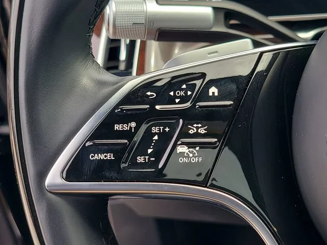 Used 2025 Black Mercedes-Benz S 500 image 26