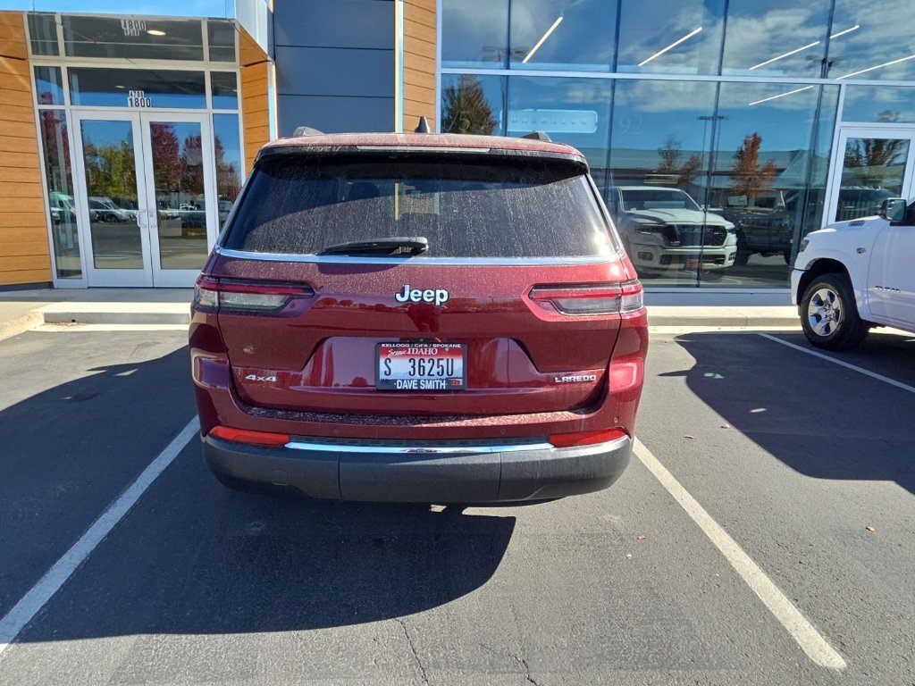 Used 2024 Red Jeep Laredo image 6