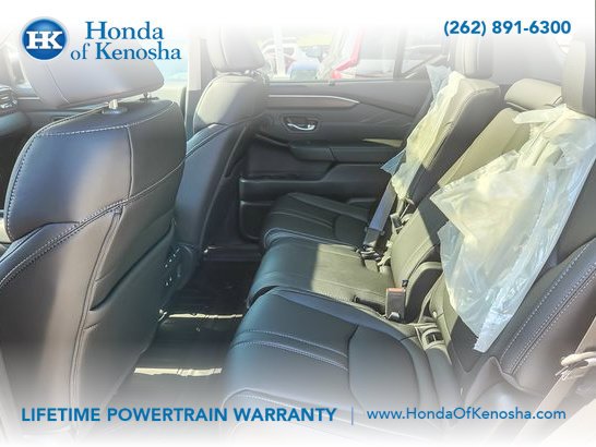 New 2026 Platinum White Pearl Honda AWD Touring image 10