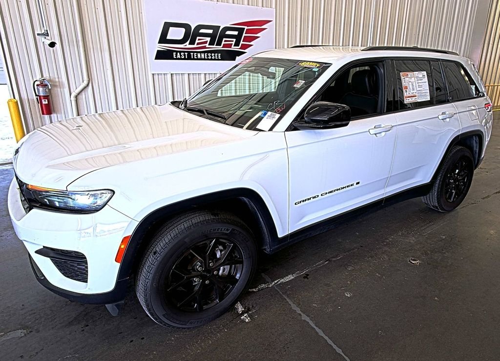 2025 Jeep Grand Cherokee