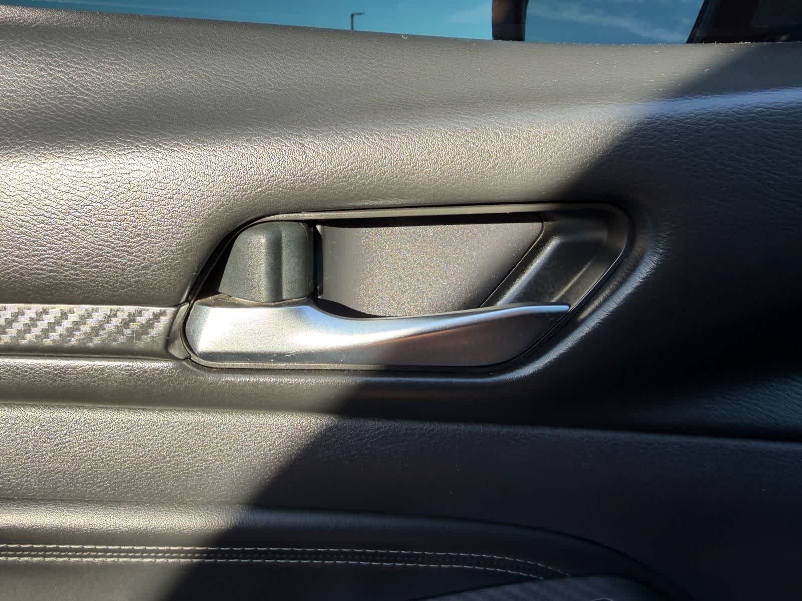 Used 2019 Gun Metallic Nissan 2.5 S image 9