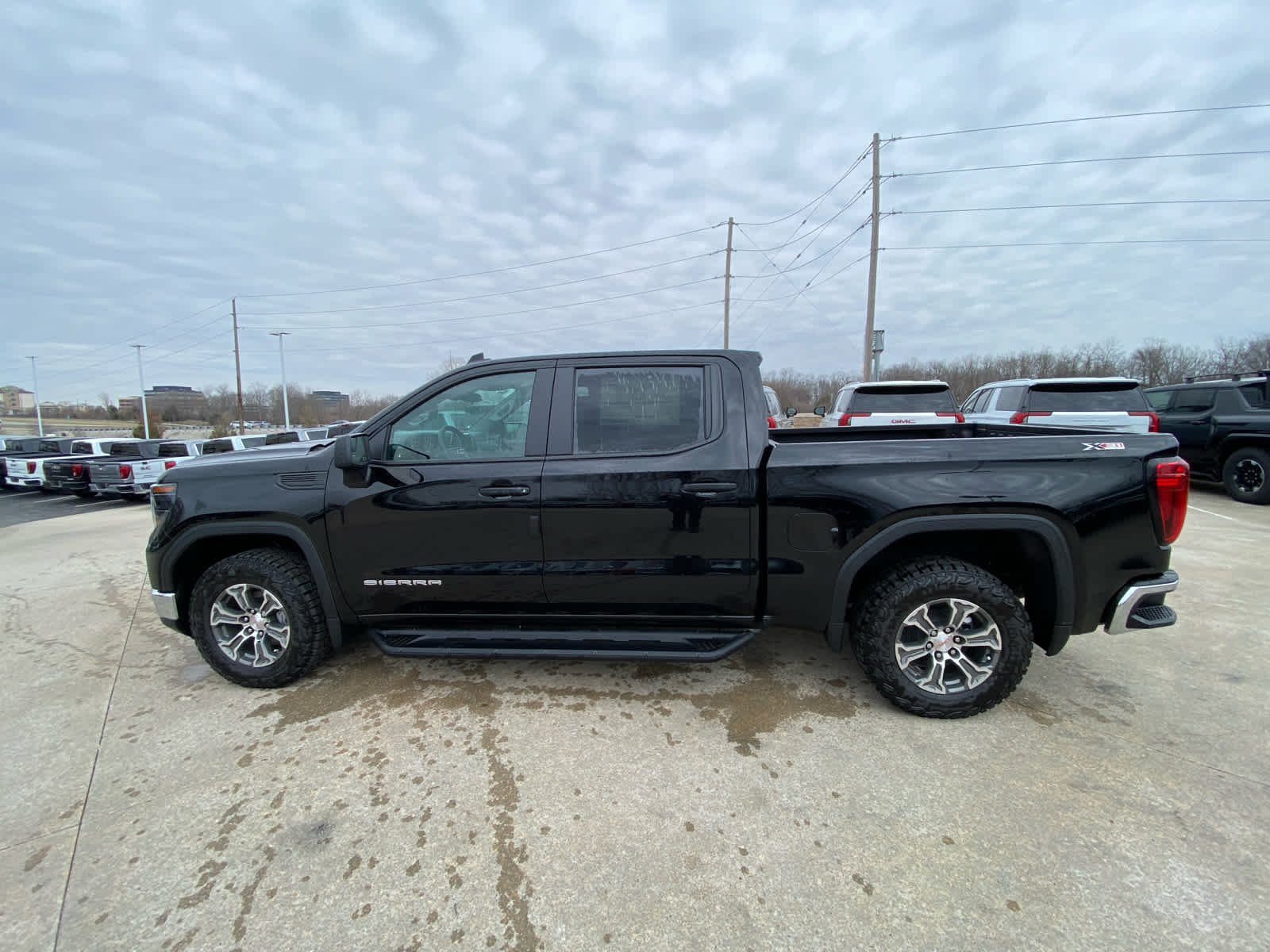 2026 GMC Sierra 1500 Pro - Photo 9