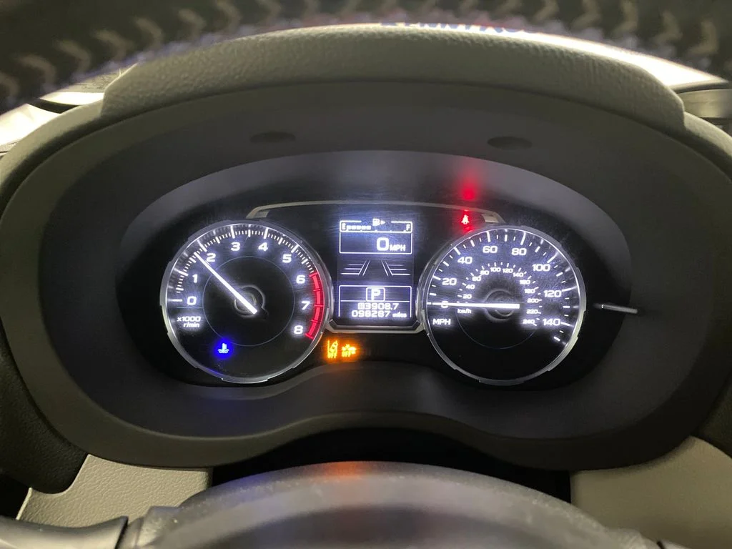 Used 2018 White Subaru 2.5i Limited image 19