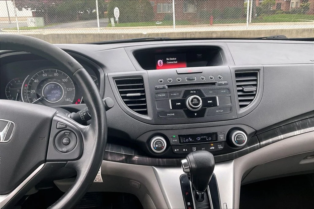 Used 2013  Honda EX-L image 5
