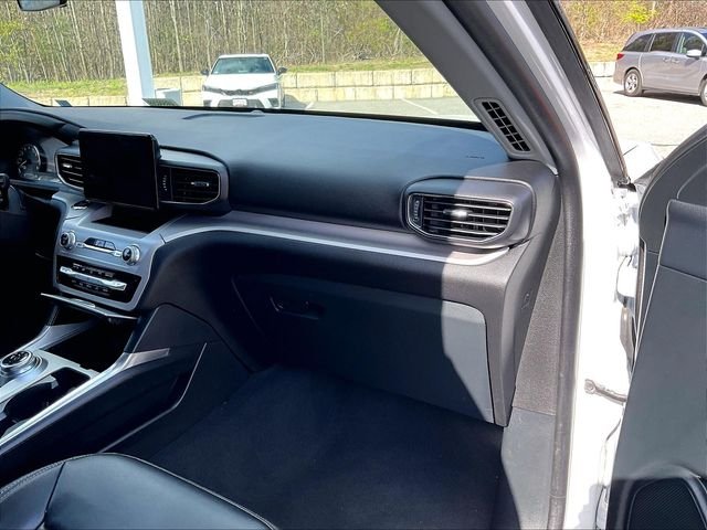 Used 2023 White Ford XLT image 13