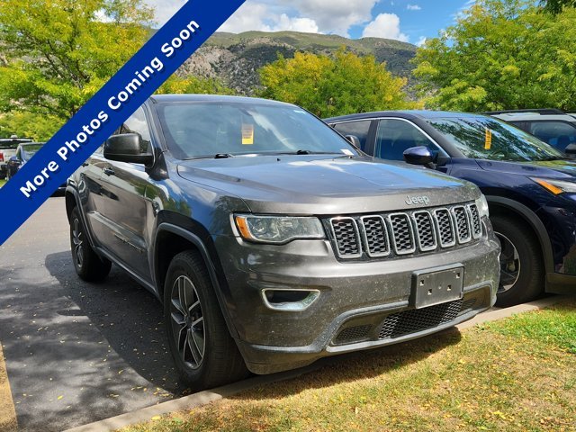 Used 2020 Gray Jeep Laredo E image 1