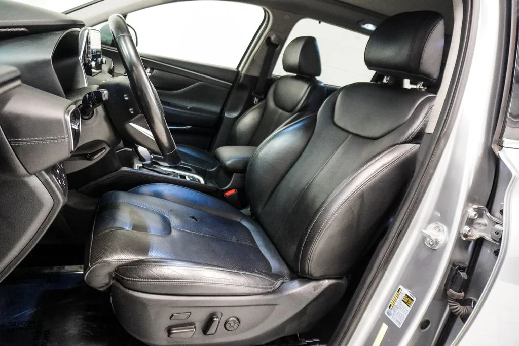 Used 2020 Silver Hyundai Limited image 6