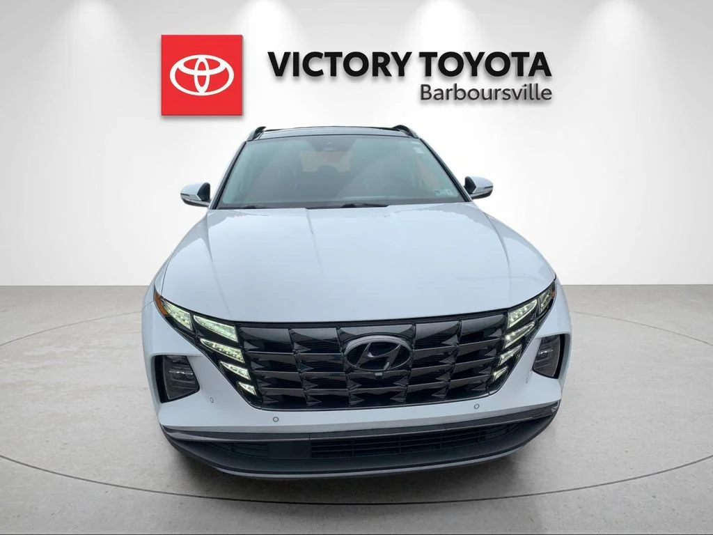 Used 2024 White Hyundai Limited image 8