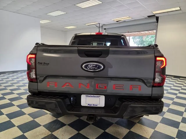 Used 2025 Gray Ford XLT image 6