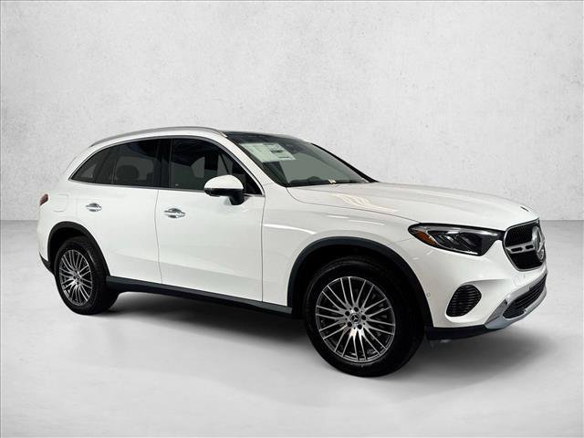 New 2026 Polar White Mercedes-Benz GLC 300 image 33