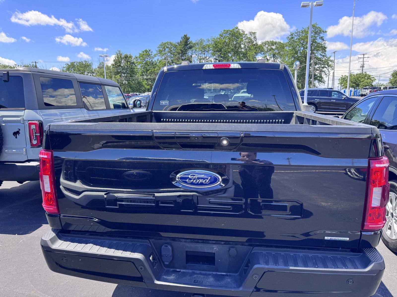 Used 2021 Agate Black Ford XLT image 5