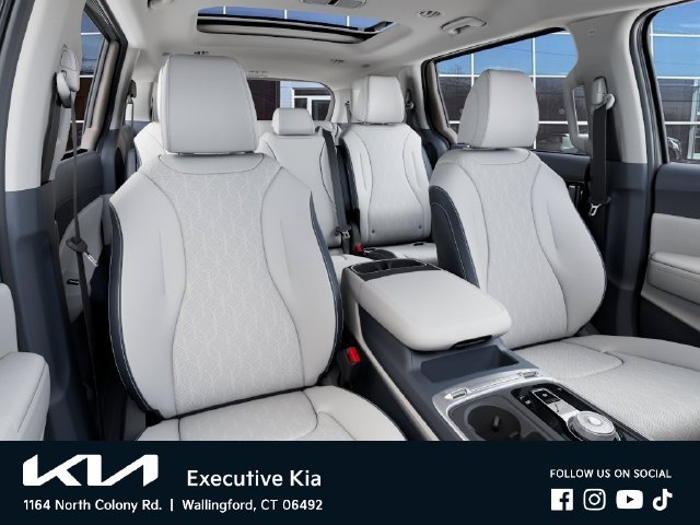 New 2027 Silver Kia SX image 15