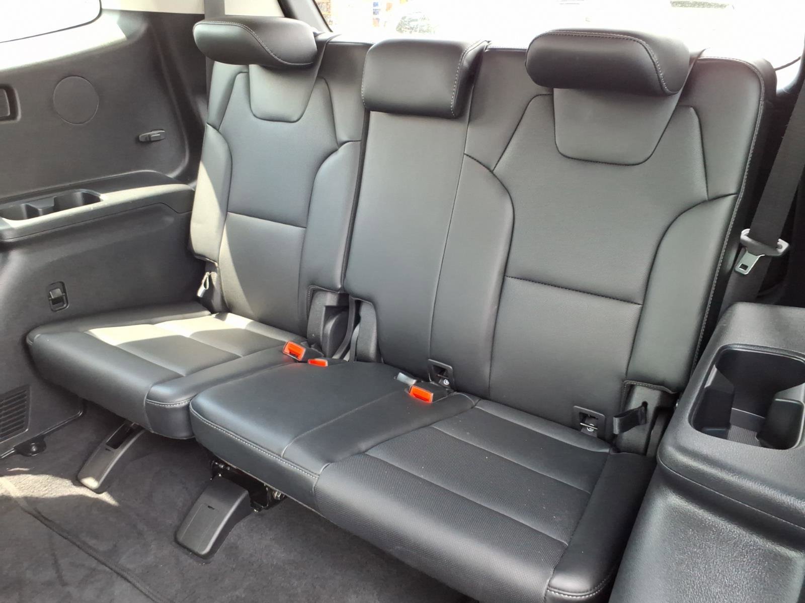 Used 2024 Everlasting Silver Kia S image 20