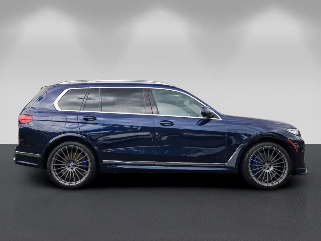 Used 2021 Tanzanite Blue II Metallic BMW ALPINA XB7 image 2