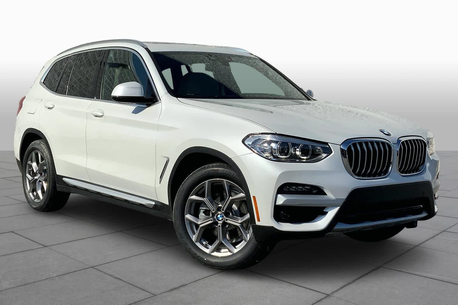 Used 2021 Mineral White Metallic BMW sDrive30i image 2
