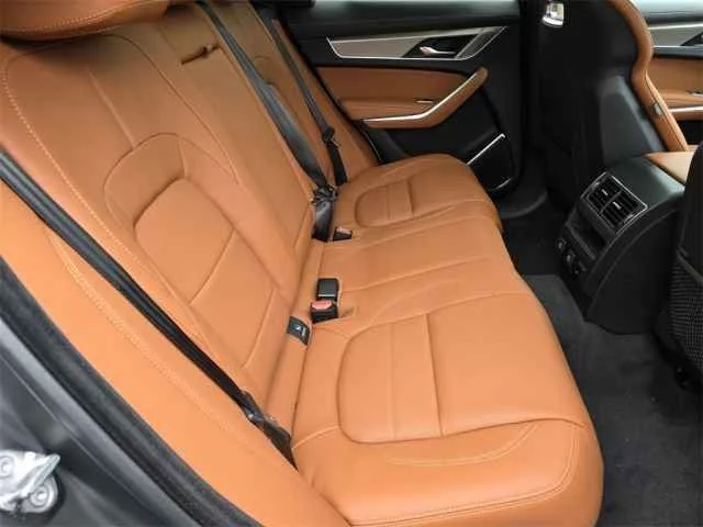 2026 Jaguar F-Pace R-Dynamic S - Photo 16