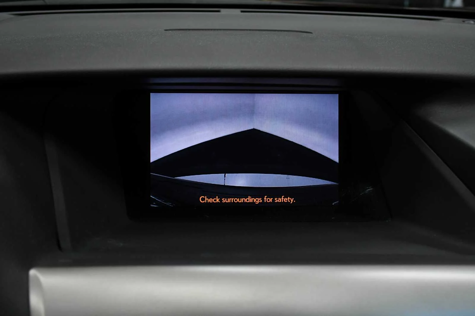 Used 2014 Claret Mica Lexus  image 19