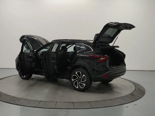 New 2026 Mosaic Black Metallic Chevrolet 2RS image 14