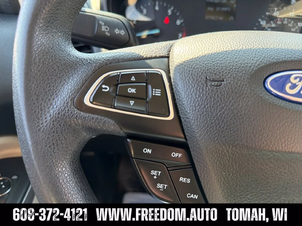 Used 2021  Ford S image 16