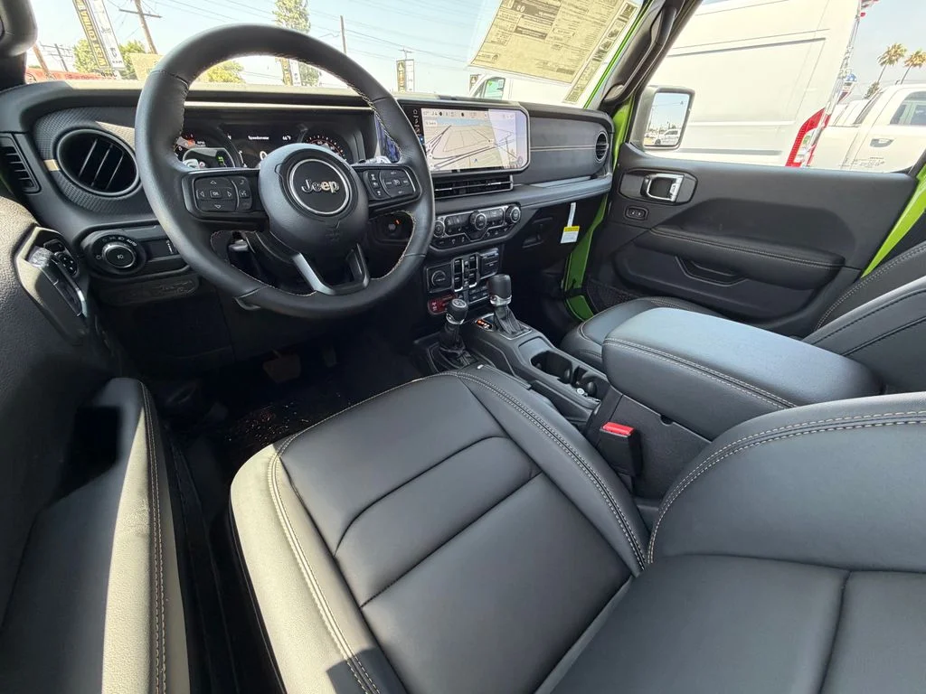 2025 Jeep Wrangler 4-Door Rubicon 392 Final Edition - Photo 29