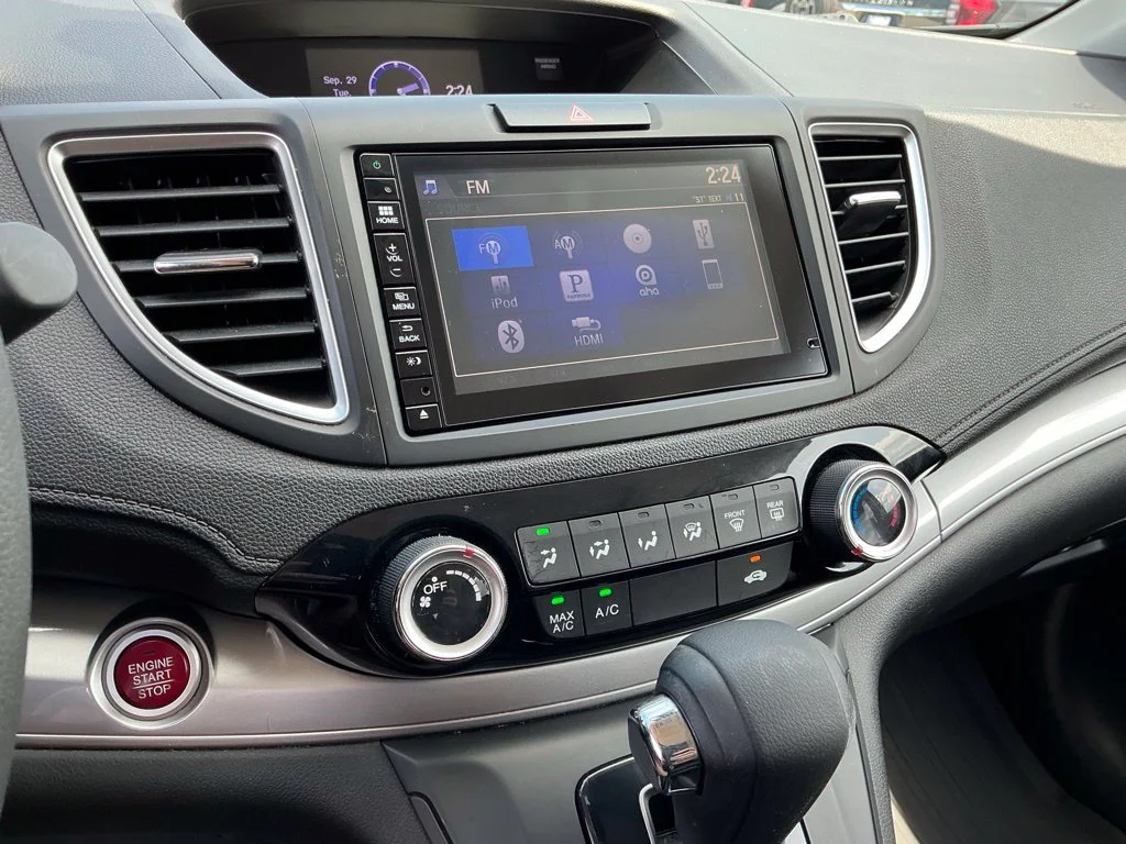 Used 2015 Silver Honda EX image 31
