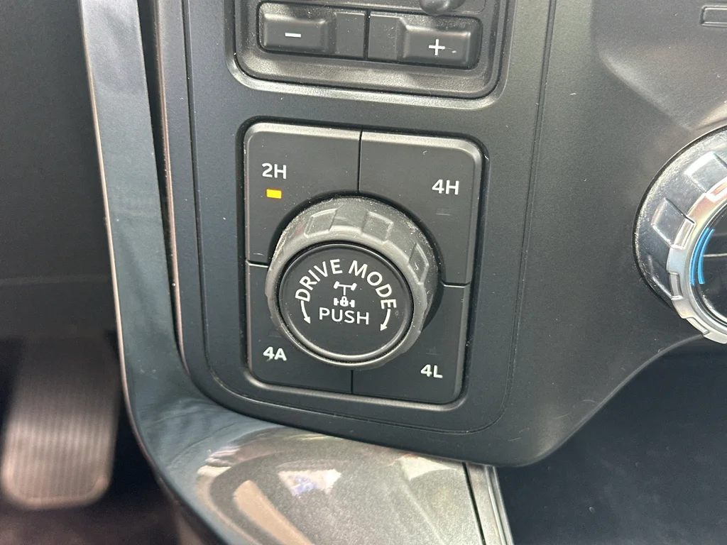 Used 2021 Iconic Silver Metallic Ford Tremor image 28
