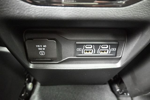 Used 2025 White Jeep Altitude X image 19
