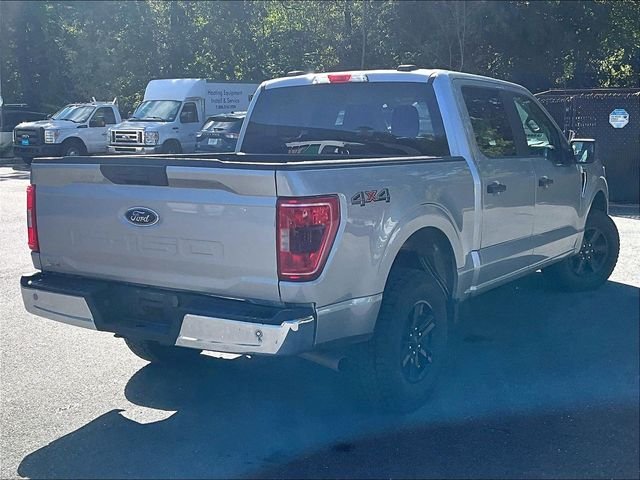 Used 2023 Silver Ford XLT image 3