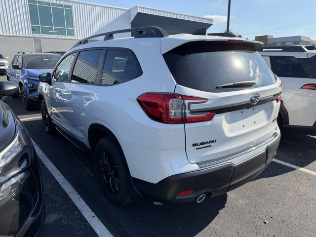 New 2026 CRYSTAL WHITE PEARL Subaru Premium 7-Passenger image 31