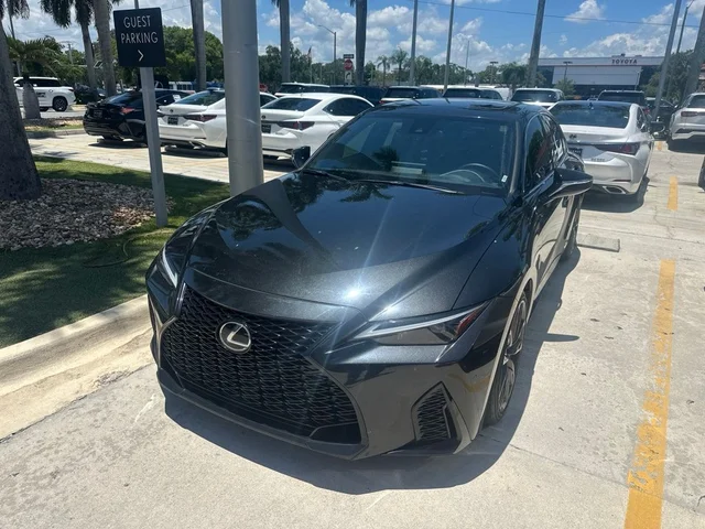 2024 Lexus IS 350 F SPORT Design