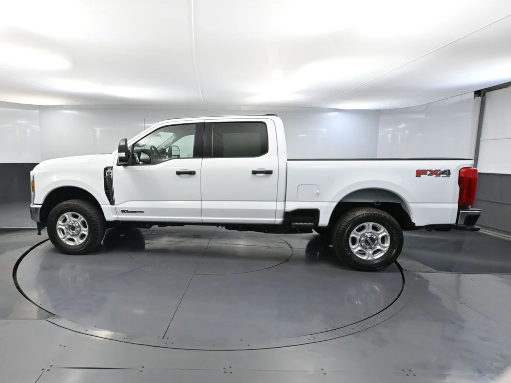 Certified Used 2025 White Ford XLT image 10