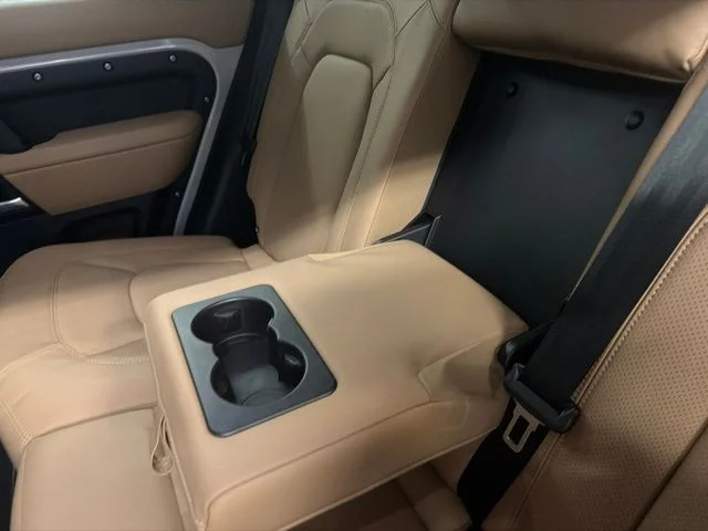 New 2026 Borasco Gray Metallic Land Rover S image 16