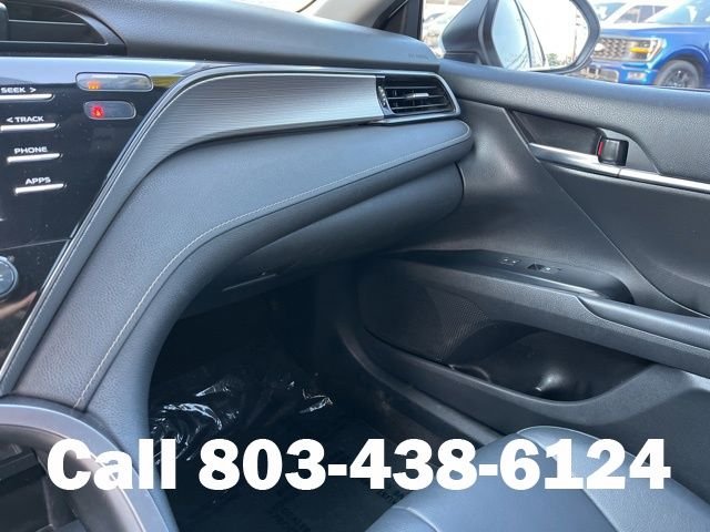 Used 2020 White Toyota SE image 26