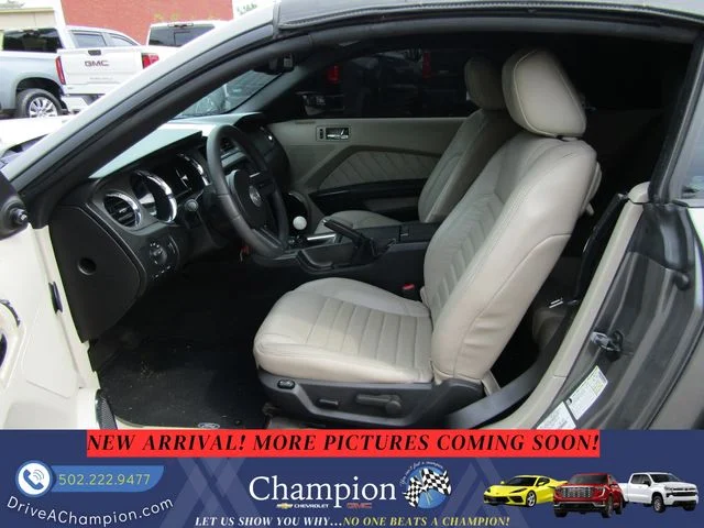 Used 2011 Gray Ford GT image 15