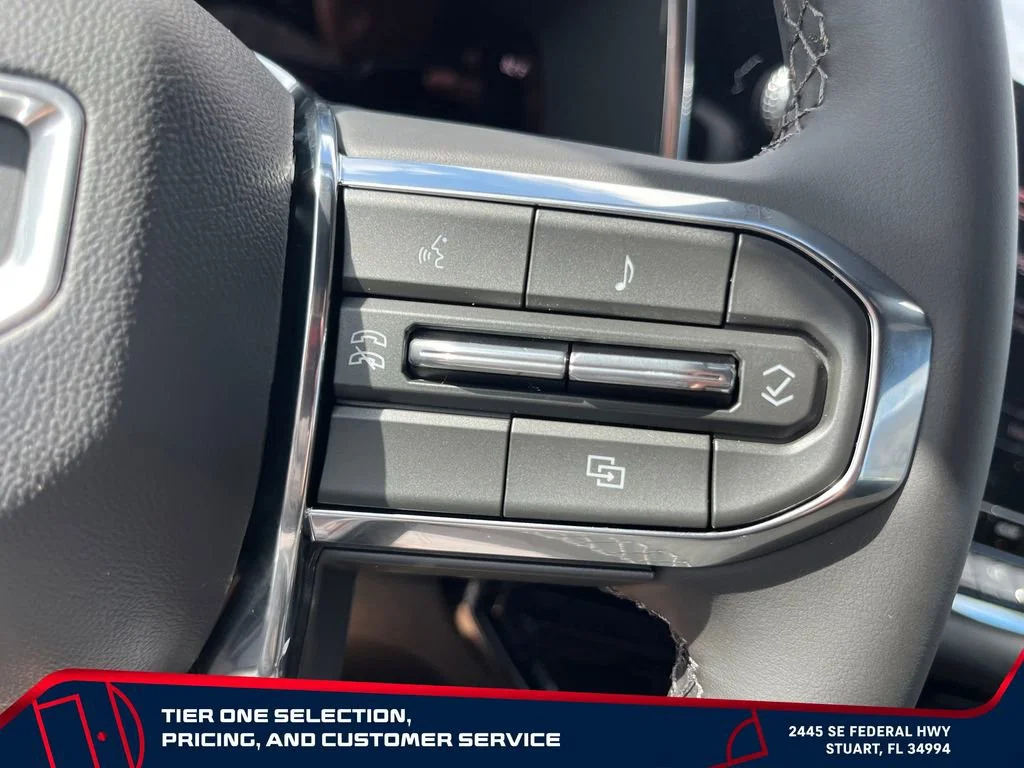 New 2026 Onyx Black GMC Elevation image 18