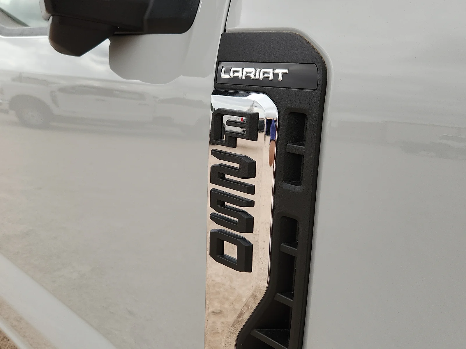 New 2026 Avalanche Ford F-250® Lariat® image 10