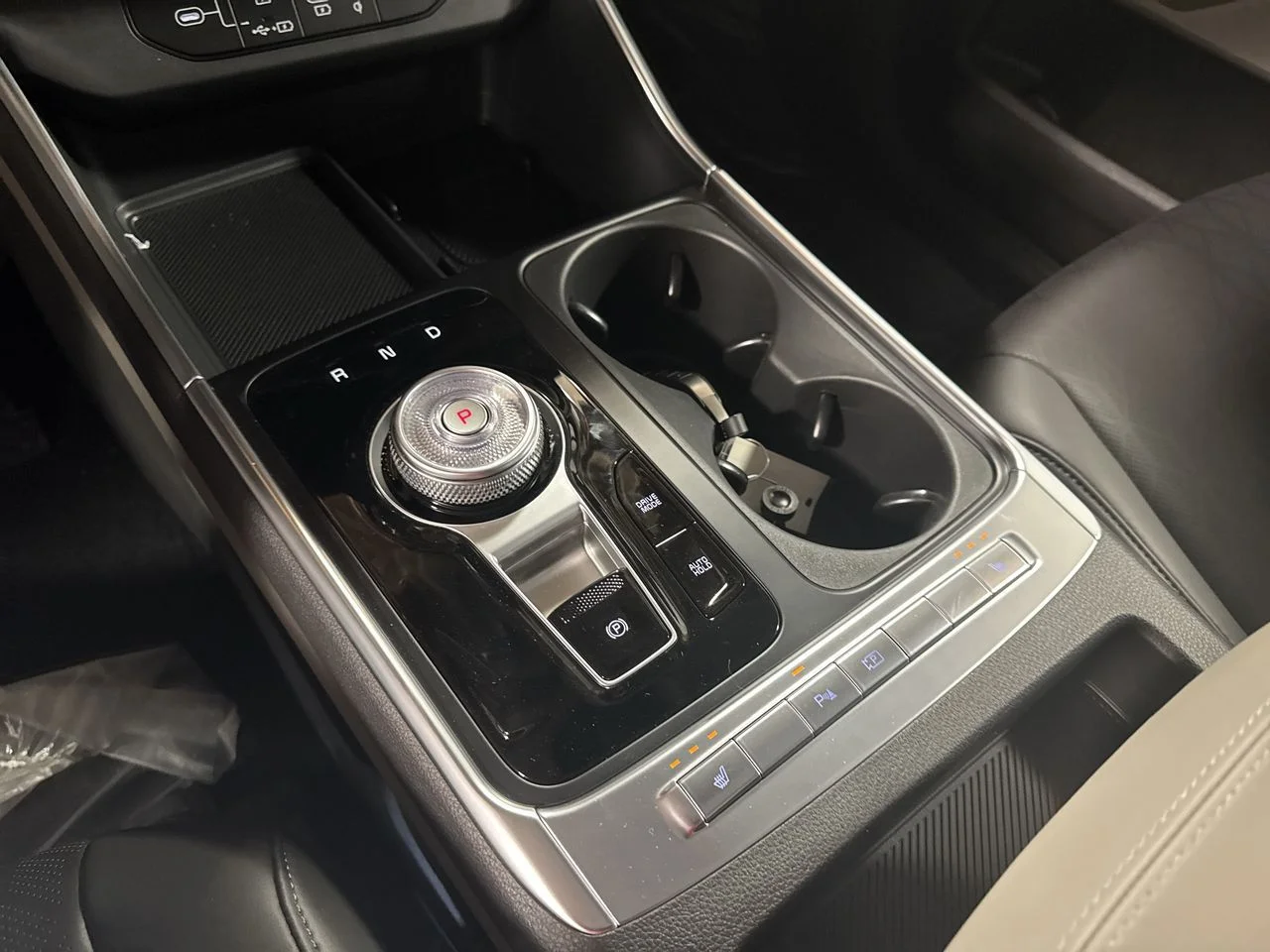 2026 Kia Carnival EX - Photo 25